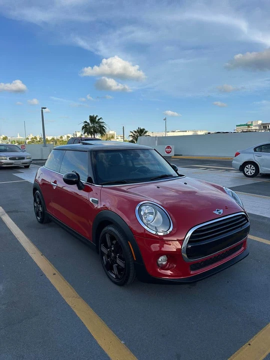 2018 Mini Mini 3rd Gen - Image 4 of 8