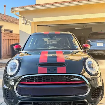 2018 MINI JCW