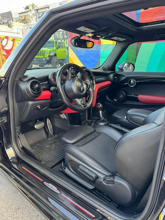 2018 Mini Mini 3rd Gen - Image 6 of 16