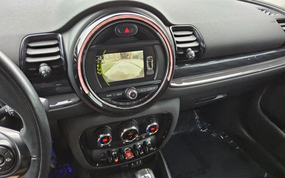 2018 Mini Mini Cooper S 3rd Gen - Image 13 of 14