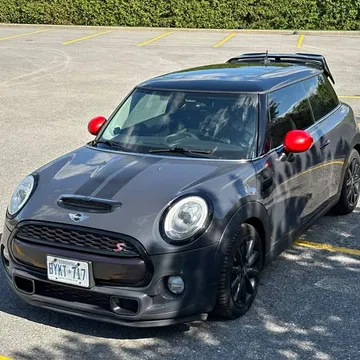 2018 MINI Cooper S 2-Door