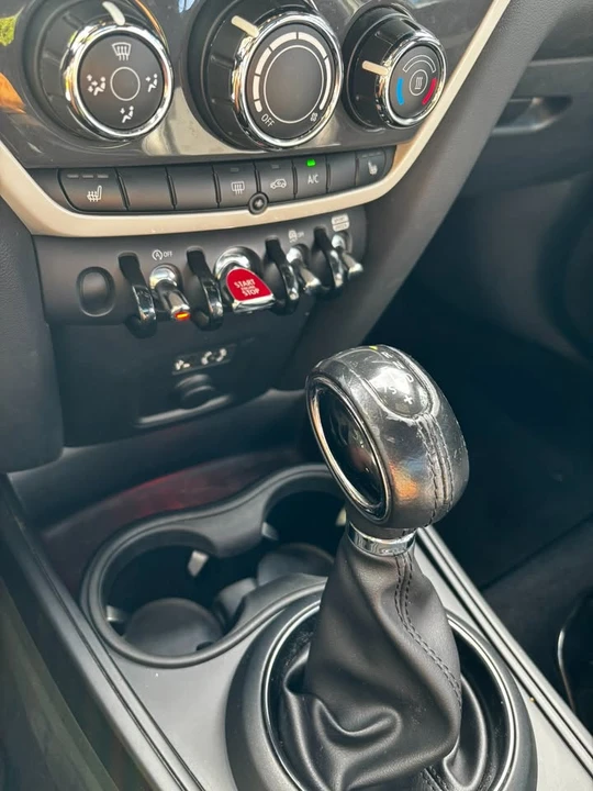 2018 Mini Countryman 2nd Gen - Image 8 of 17