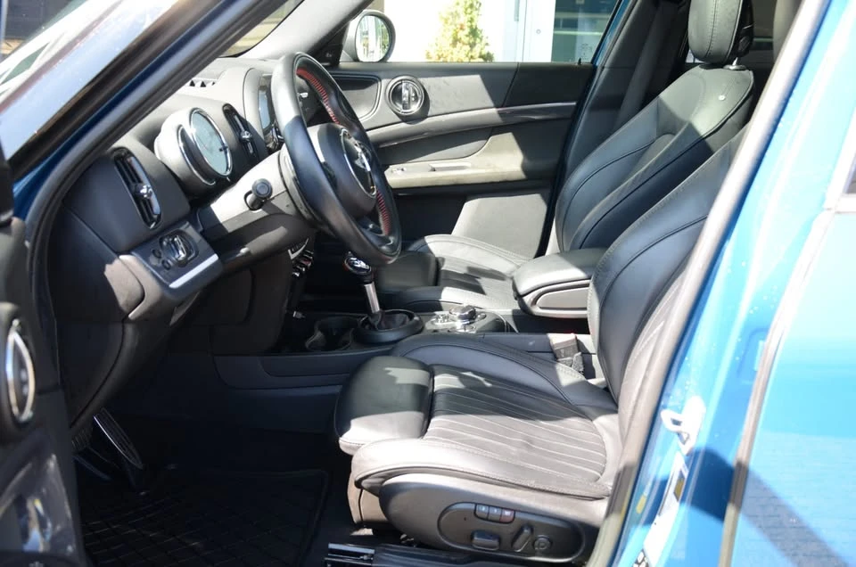 2018 Mini Countryman 2nd Gen - Image 11 of 17