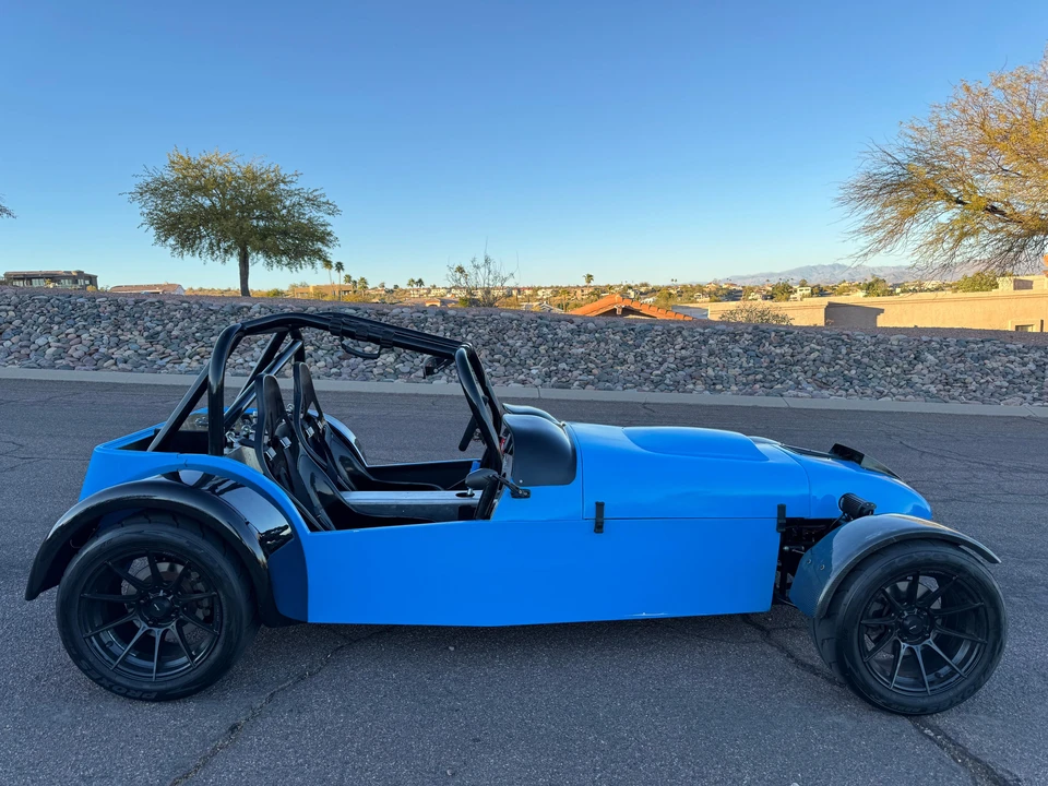 2018 - Image 23 of 30