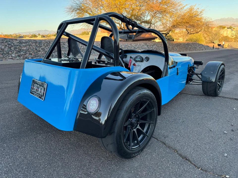 2018 - Image 20 of 30
