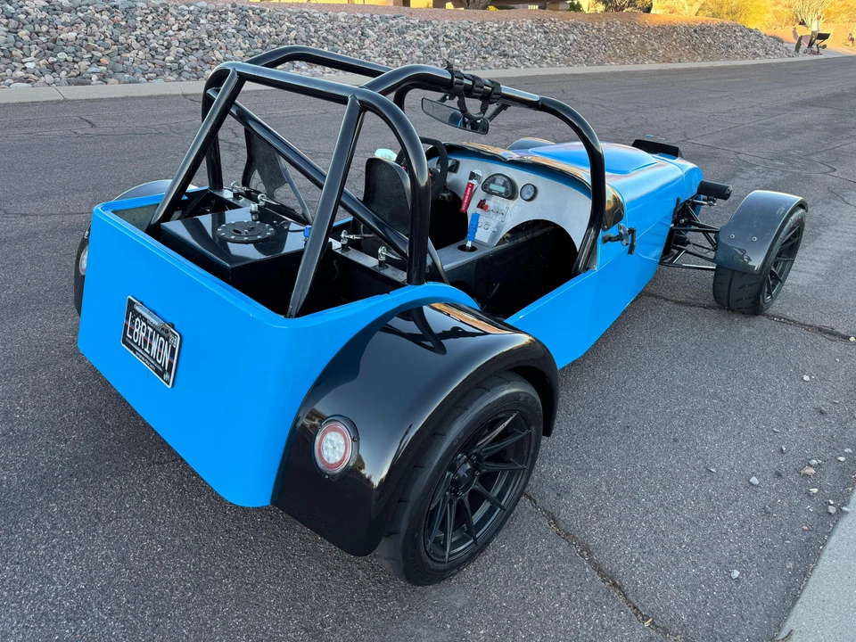 2018 - Image 18 of 30