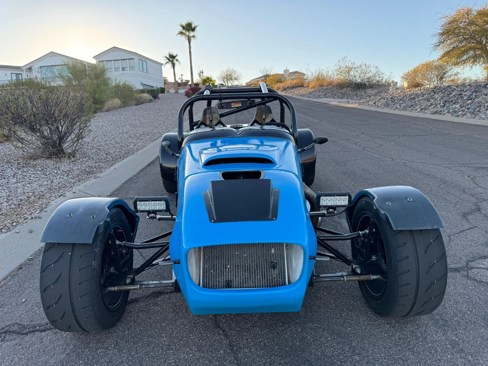 2018 - Image 8 of 30