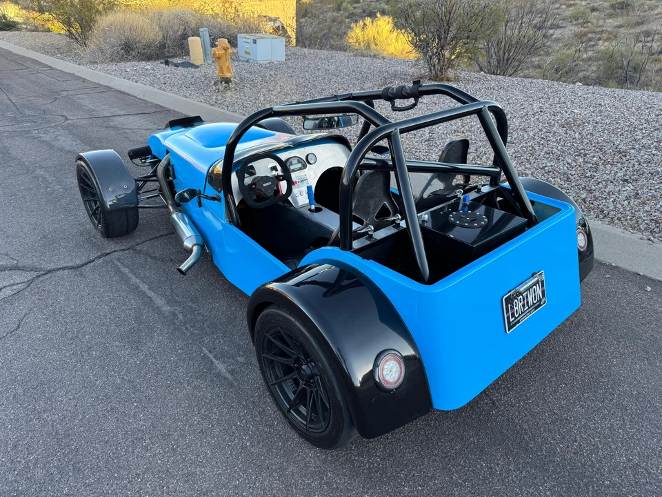 2018 - Image 16 of 30