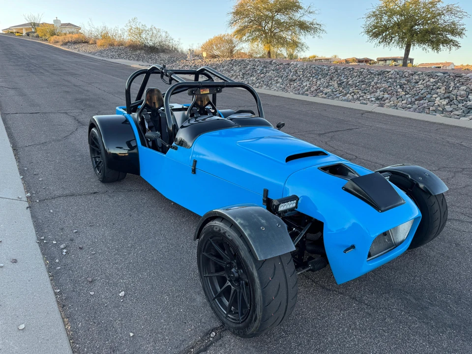 2018 - Image 27 of 30