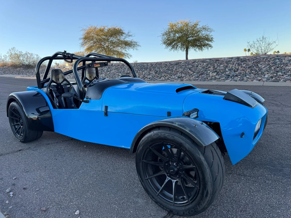 2018 - Image 24 of 30