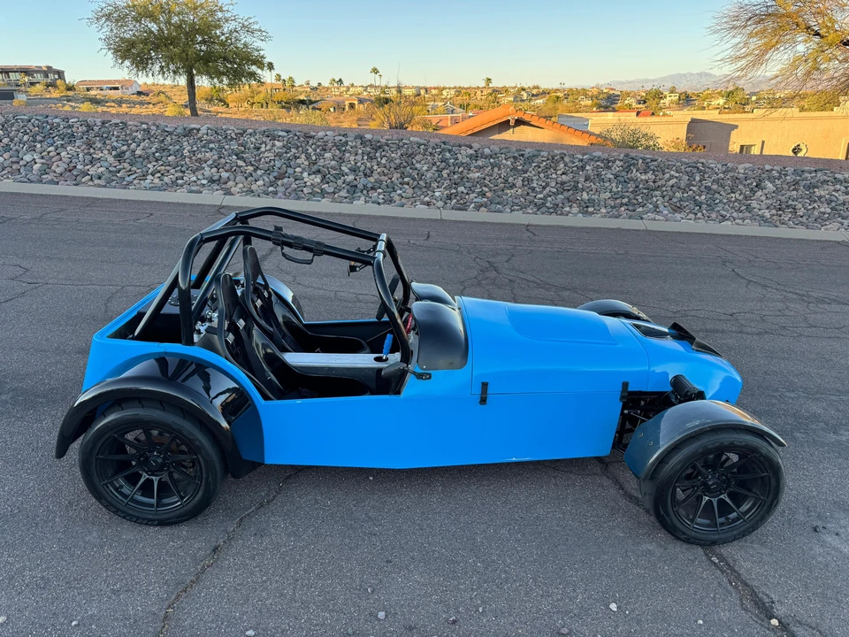 2018 - Image 22 of 30