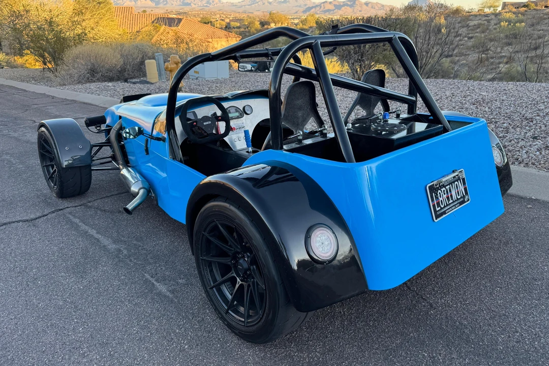 2018 - Image 4 of 30