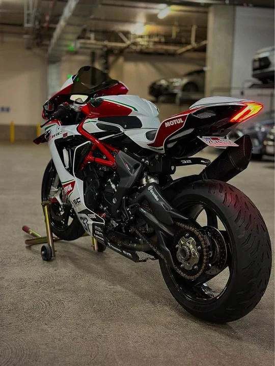 2018 MV Agusta F3 - Image 3 of 15