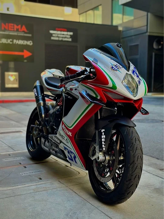 2018 MV Agusta F3 - Image 7 of 15