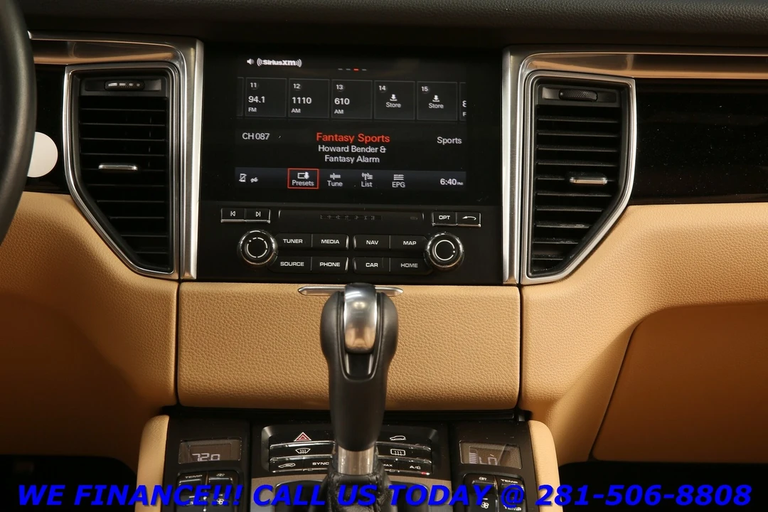 2018 Porsche Macan - Image 15 of 21