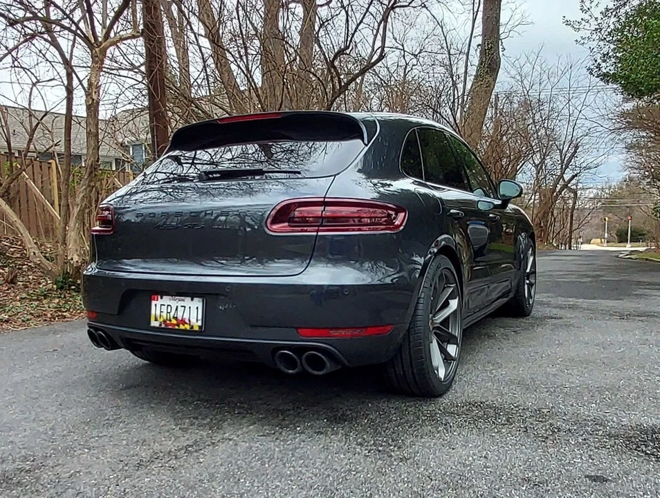 2018 Porsche Macan GTS - Image 2 of 7