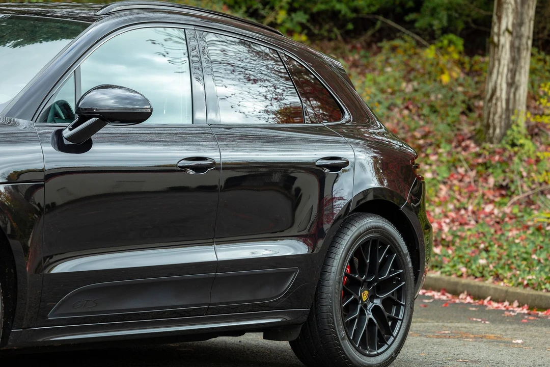 2018 Porsche Macan GTS - Image 5 of 12