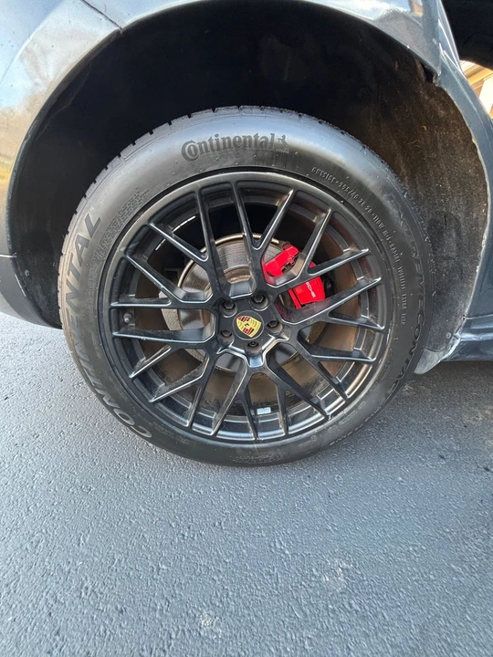 2018 Porsche Macan GTS - Image 15 of 29