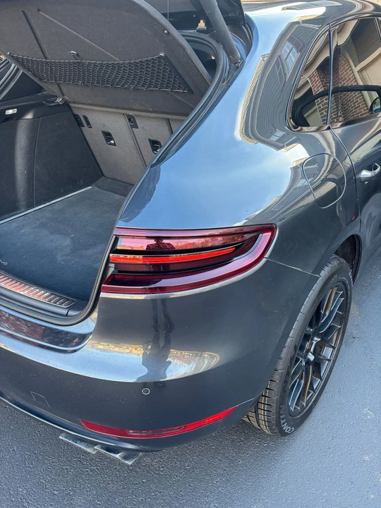 2018 Porsche Macan GTS - Image 27 of 29