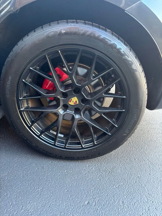 2018 Porsche Macan GTS - Image 13 of 29