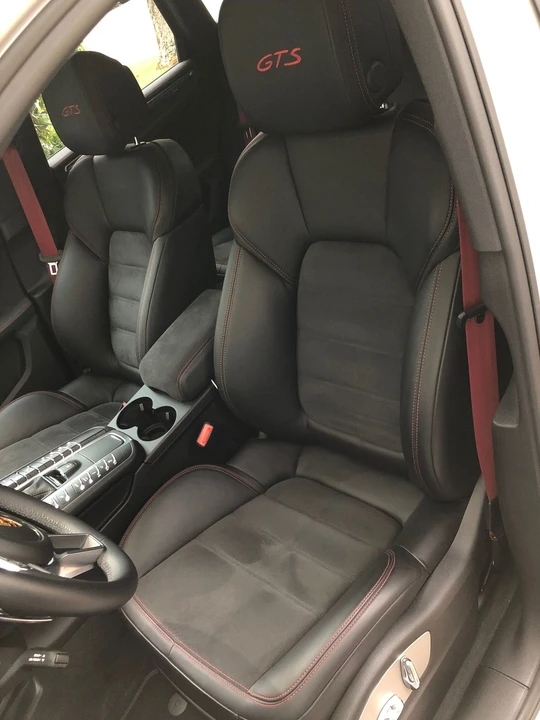 2018 Porsche Macan GTS - Image 16 of 19
