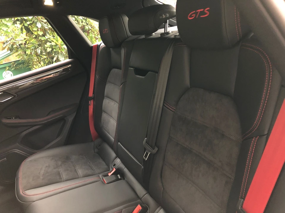 2018 Porsche Macan GTS - Image 14 of 19