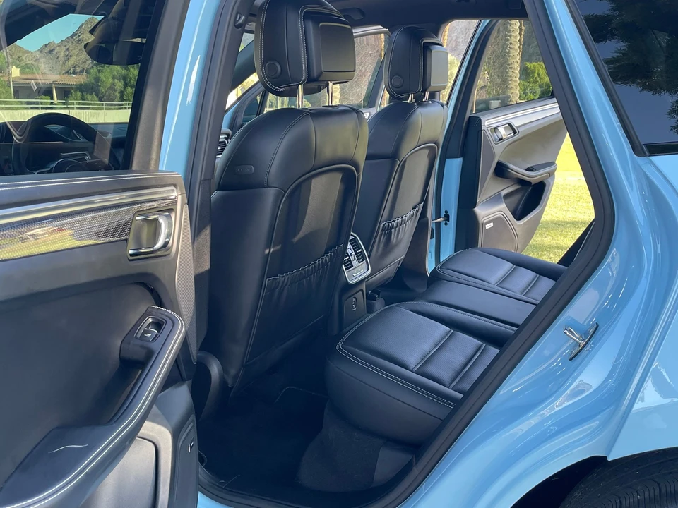 2018 Porsche Macan GTS - Image 11 of 16