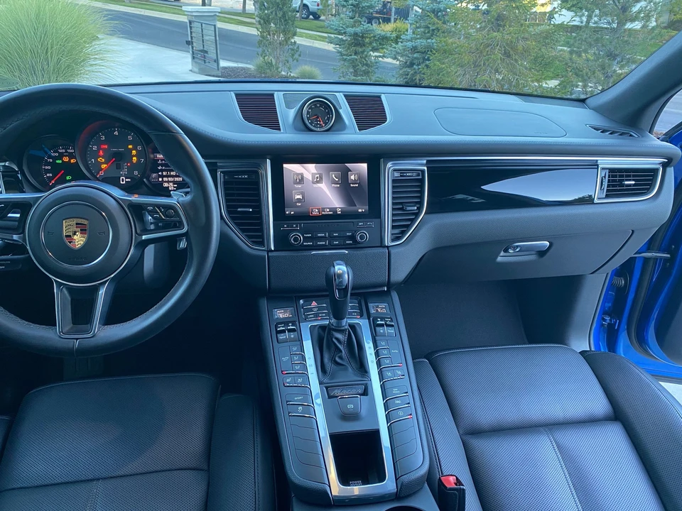 2018 Porsche Macan S - Image 8 of 24