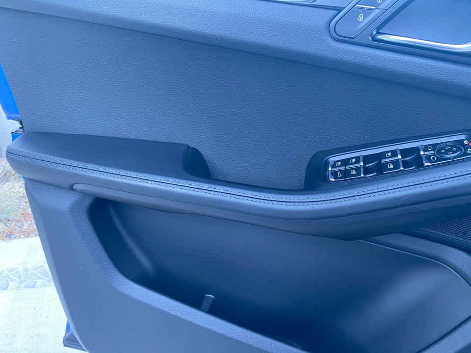 2018 Porsche Macan S - Image 11 of 24