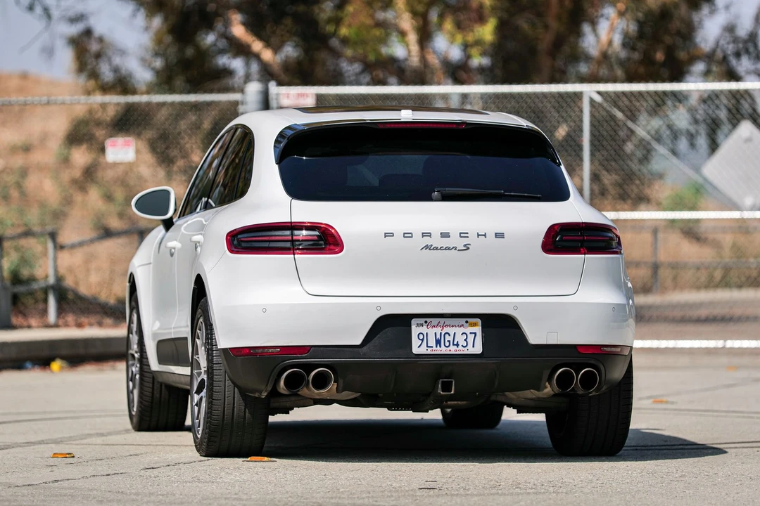 2018 Porsche Macan S - Image 6 of 12