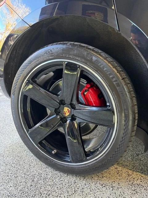 2018 Porsche Macan Turbo - Image 21 of 22