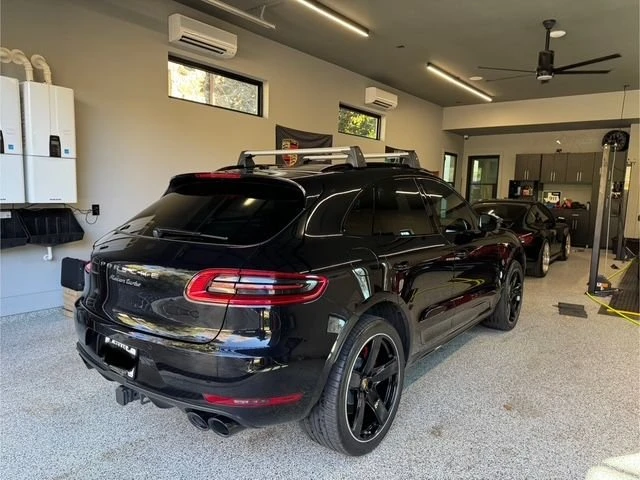 2018 Porsche Macan Turbo - Image 8 of 22