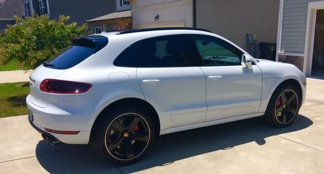 2018 Porsche Macan Turbo - Image 17 of 19