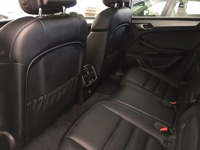 2018 Porsche Macan Turbo - Image 6 of 21