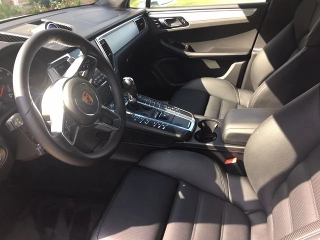 2018 Porsche Macan Turbo - Image 6 of 19