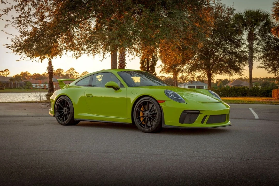 2018 Porsche 911 - Image 2 of 18