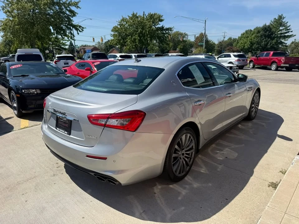 2018 Maserati Ghibli 3rd Gen - Image 4 of 19