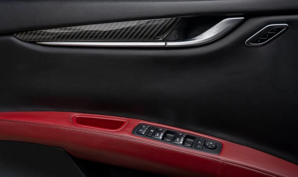 2018 Maserati Ghibli 3rd Gen - Image 11 of 20