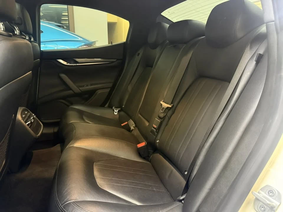 2018 Maserati Ghibli 3rd Gen - Image 10 of 19