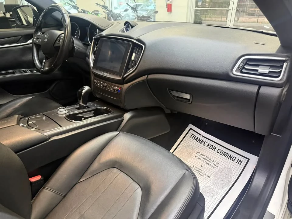 2018 Maserati Ghibli 3rd Gen - Image 13 of 19