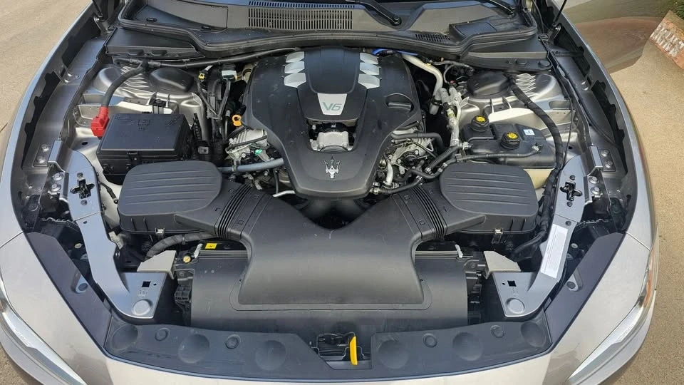 2018 Maserati Ghibli 3rd Gen - Image 17 of 20