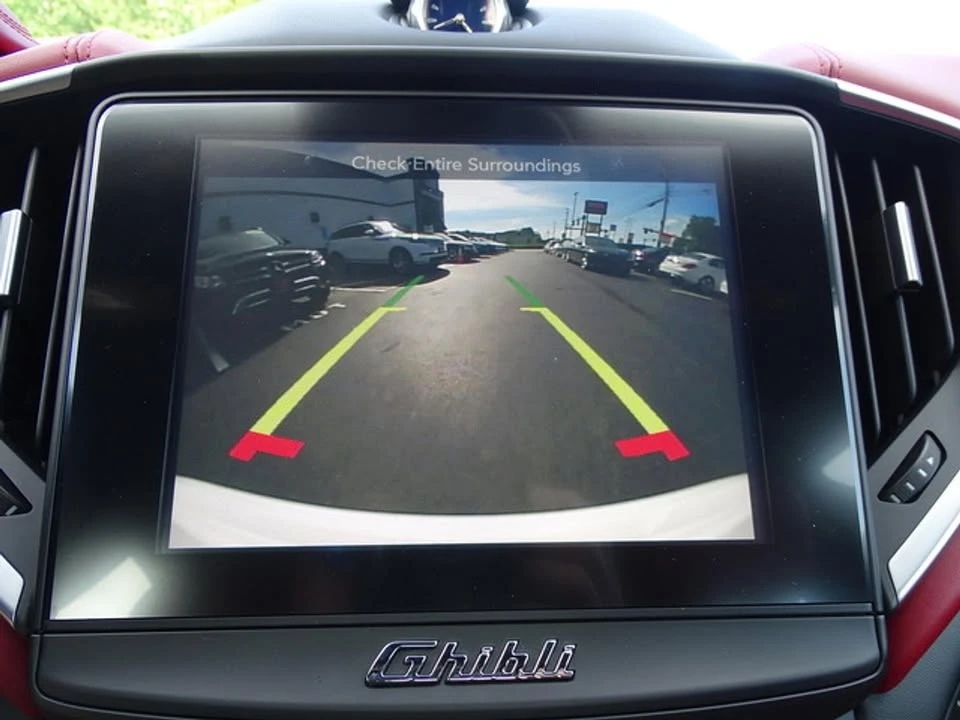 2018 Maserati Ghibli 3rd Gen - Image 15 of 20