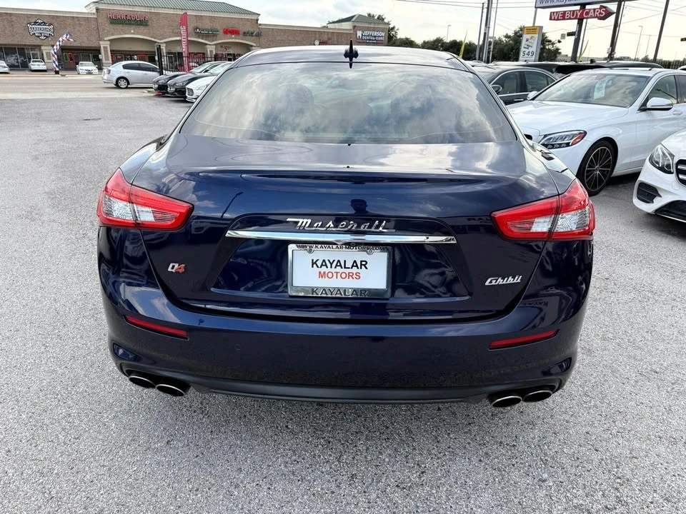 2018 Maserati Ghibli 3rd Gen - Image 5 of 18