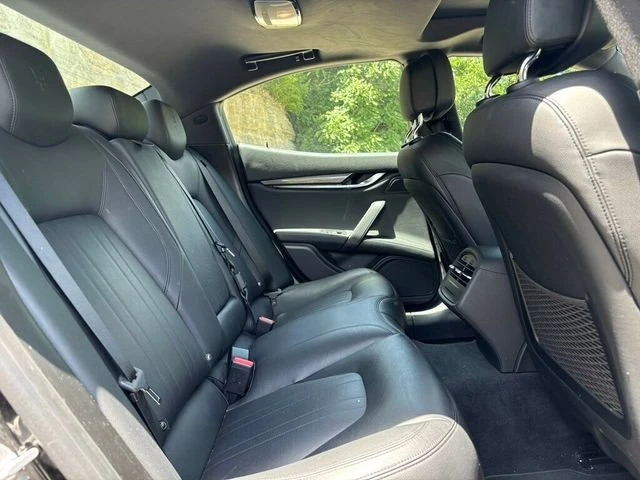 2018 Maserati Ghibli 3rd Gen - Image 15 of 20