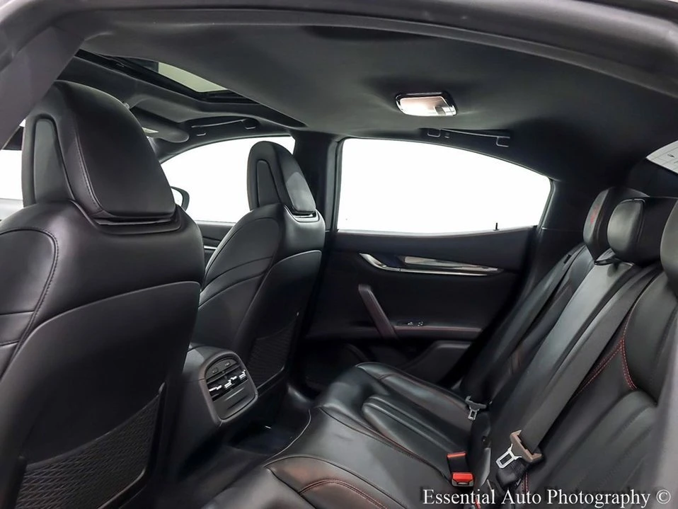 2018 Maserati Ghibli 3rd Gen - Image 14 of 16