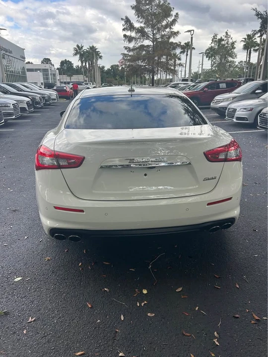 2018 Maserati Ghibli 3rd Gen - Image 5 of 12