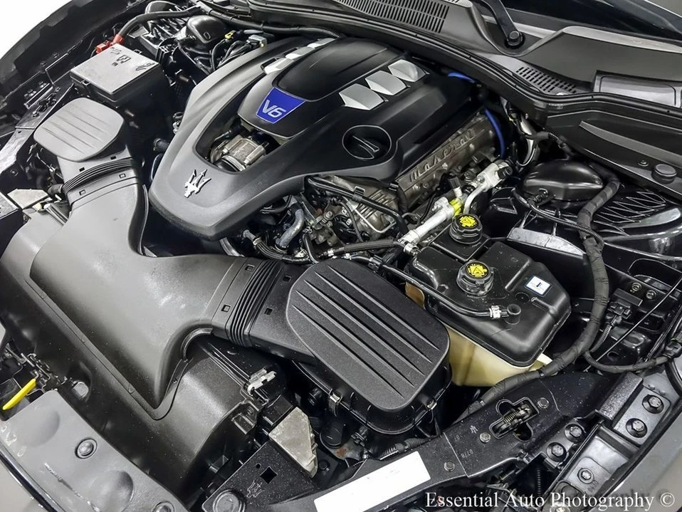 2018 Maserati Ghibli 3rd Gen - Image 2 of 16