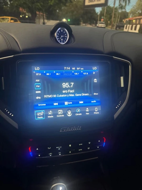 2018 Maserati Ghibli 3rd Gen - Image 4 of 7