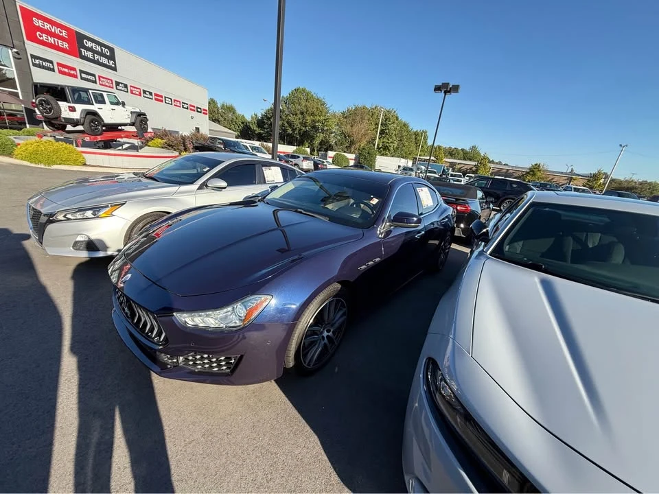 2018 Maserati Ghibli 3rd Gen - Image 2 of 8