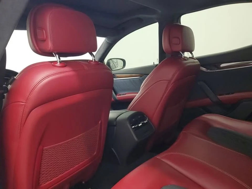 2018 Maserati Ghibli 3rd Gen - Image 9 of 12